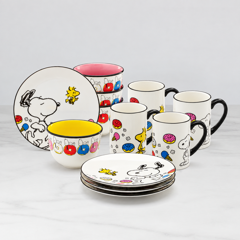 Chef Snoopy 12-Piece Dessert Set