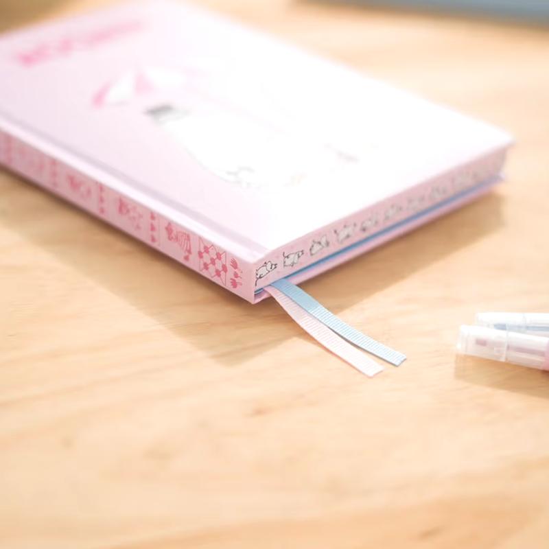 Grupo Eric Moomin NoteBook