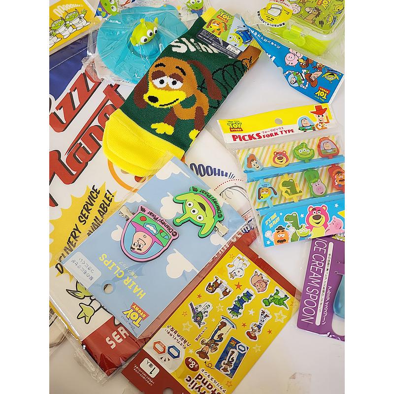 توي ستوري بوكس