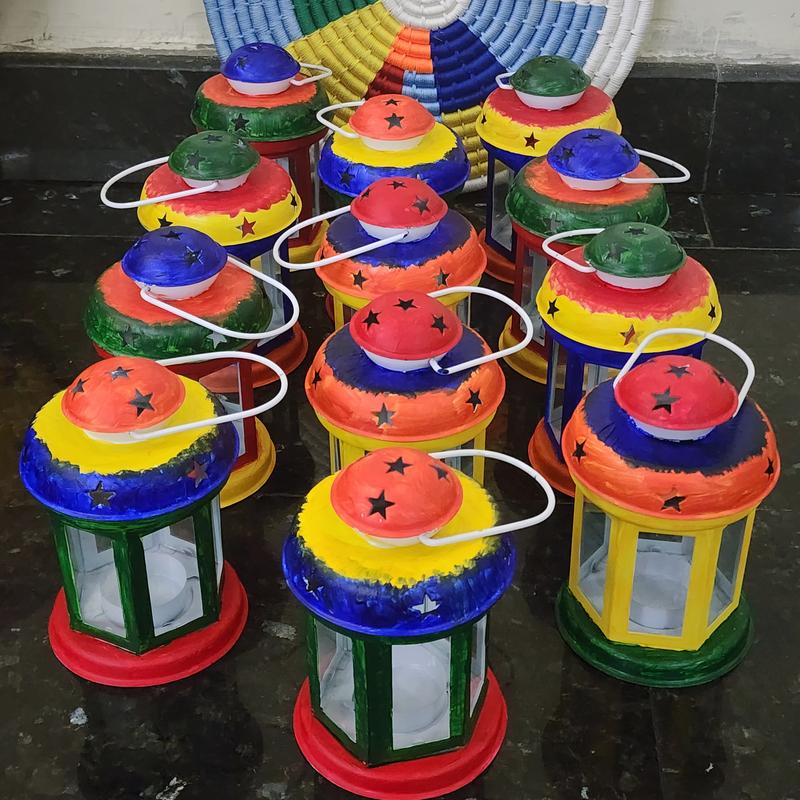 فوانيس أم خماس