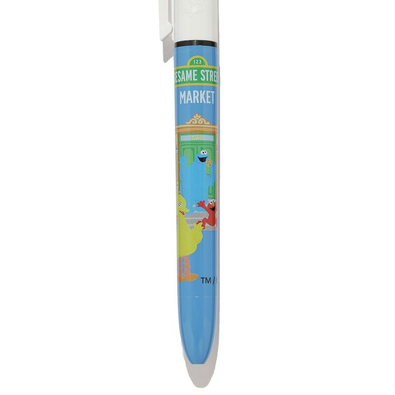 4-color oil-based ballpoint pen