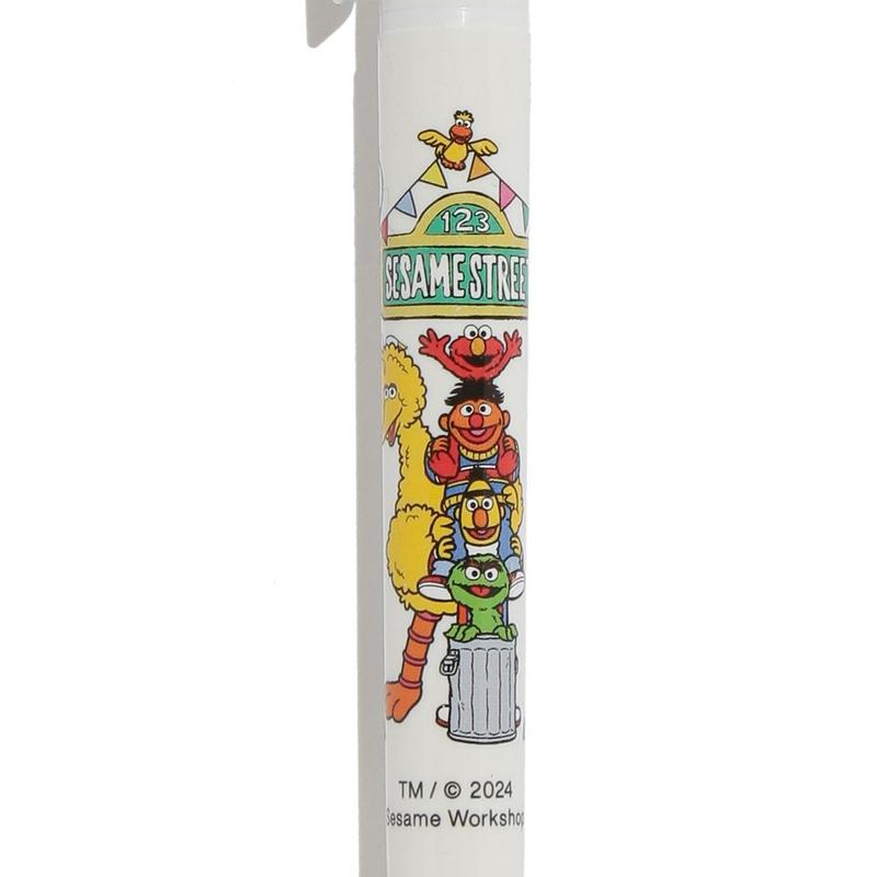 4-color oil-based ballpoint pen