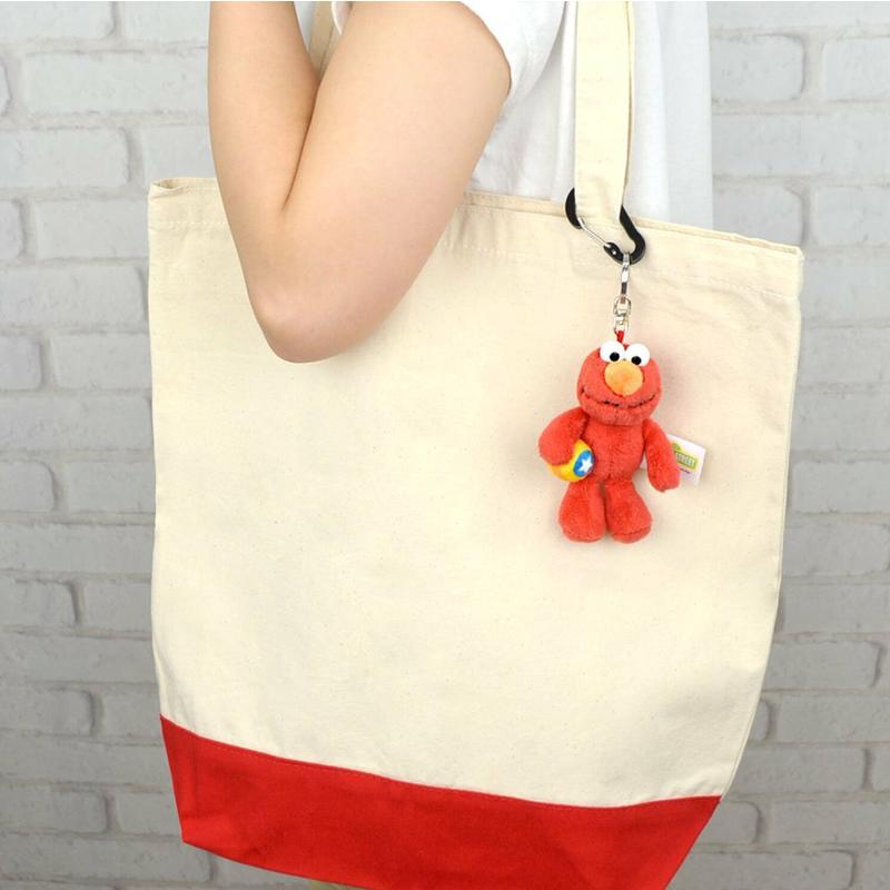 Sesame 10 cm plush keychain